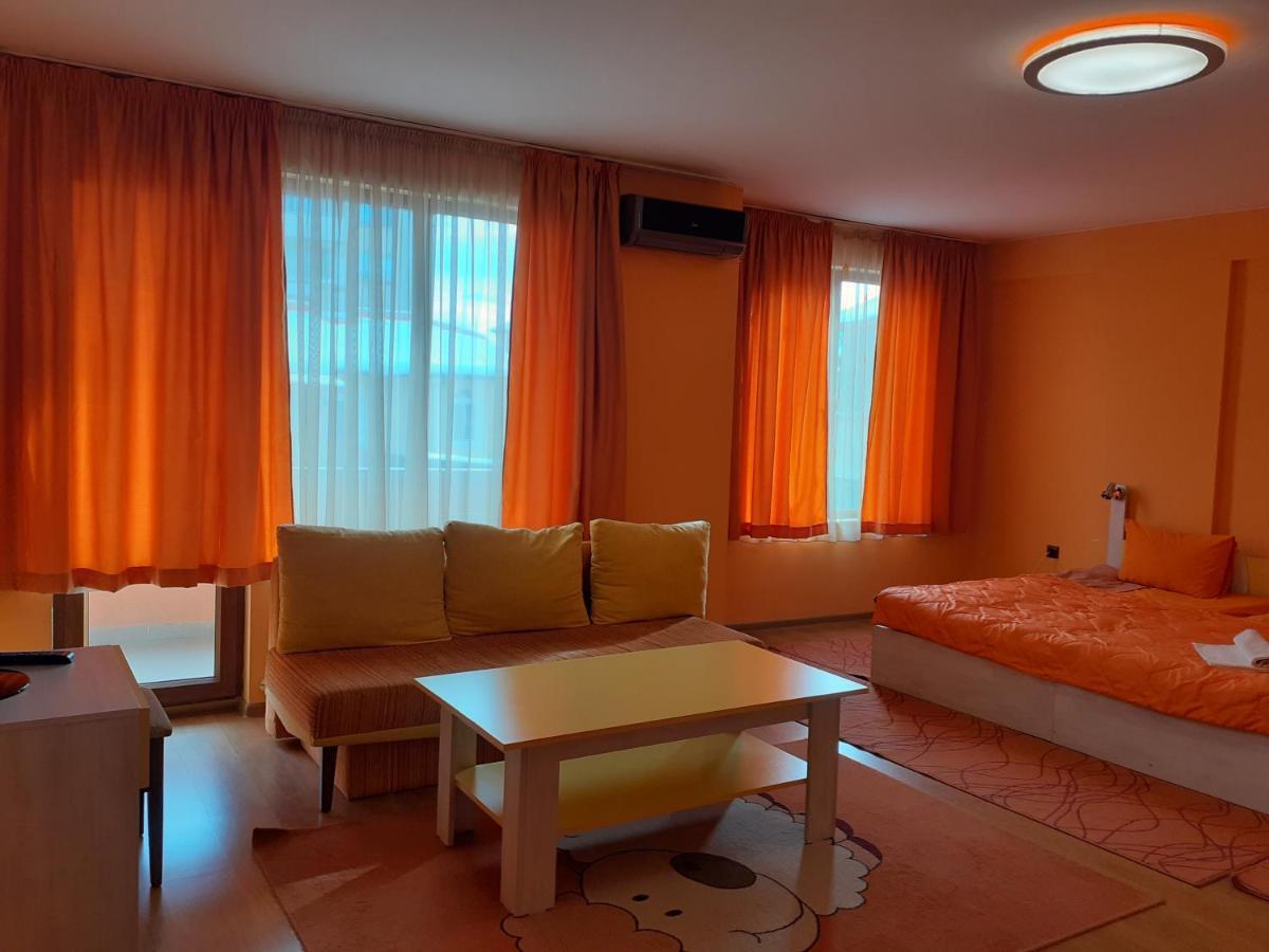 Gelov Hotel Berkovitsa Ngoại thất bức ảnh